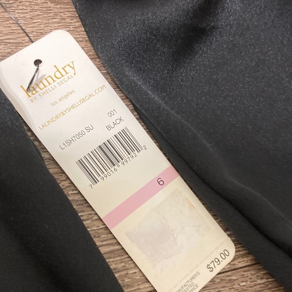 Laundry By Shelli Segal Black Cold Shoulder Blouse - Picture 3 of 10